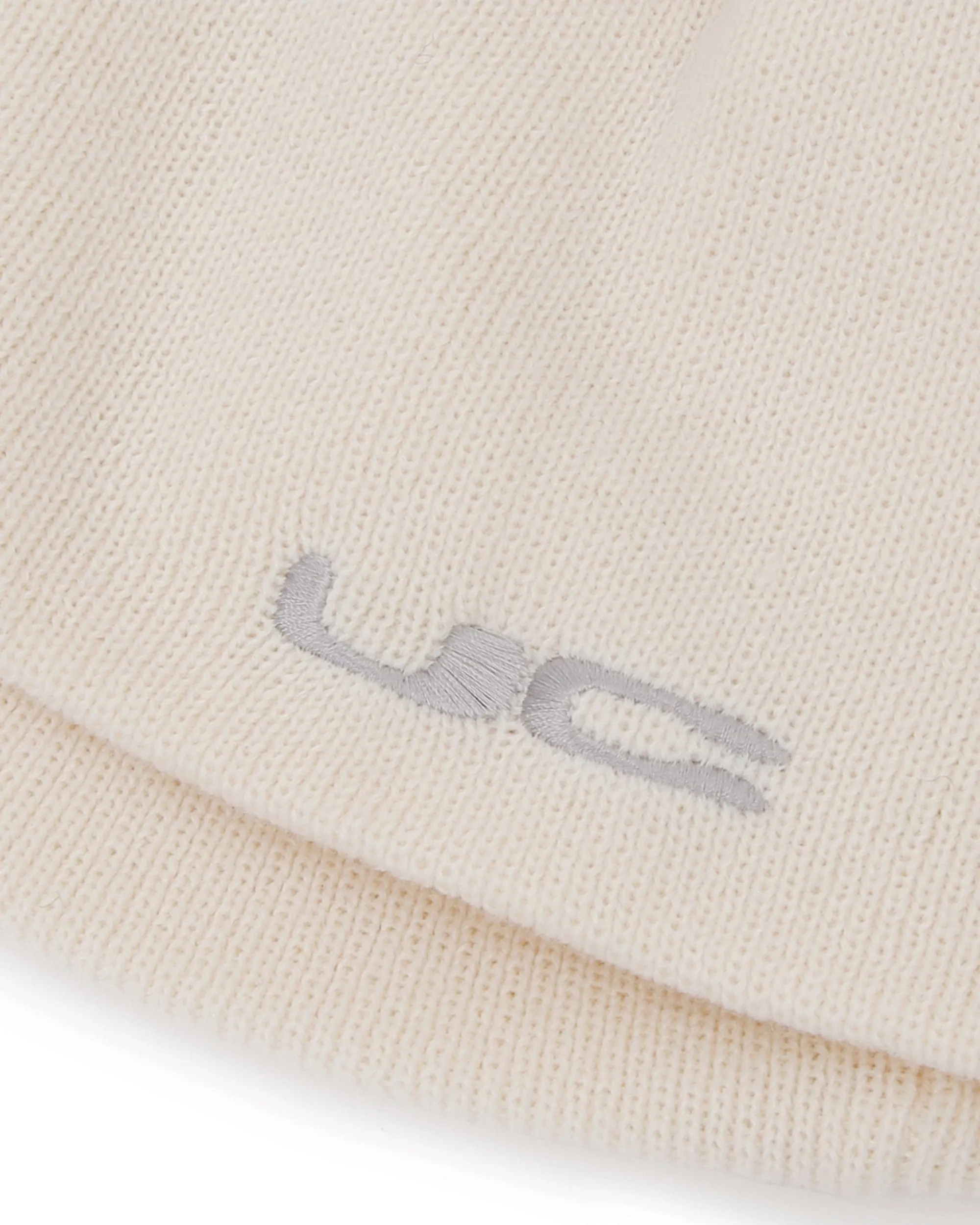 BEANIE / UC / WING / IV