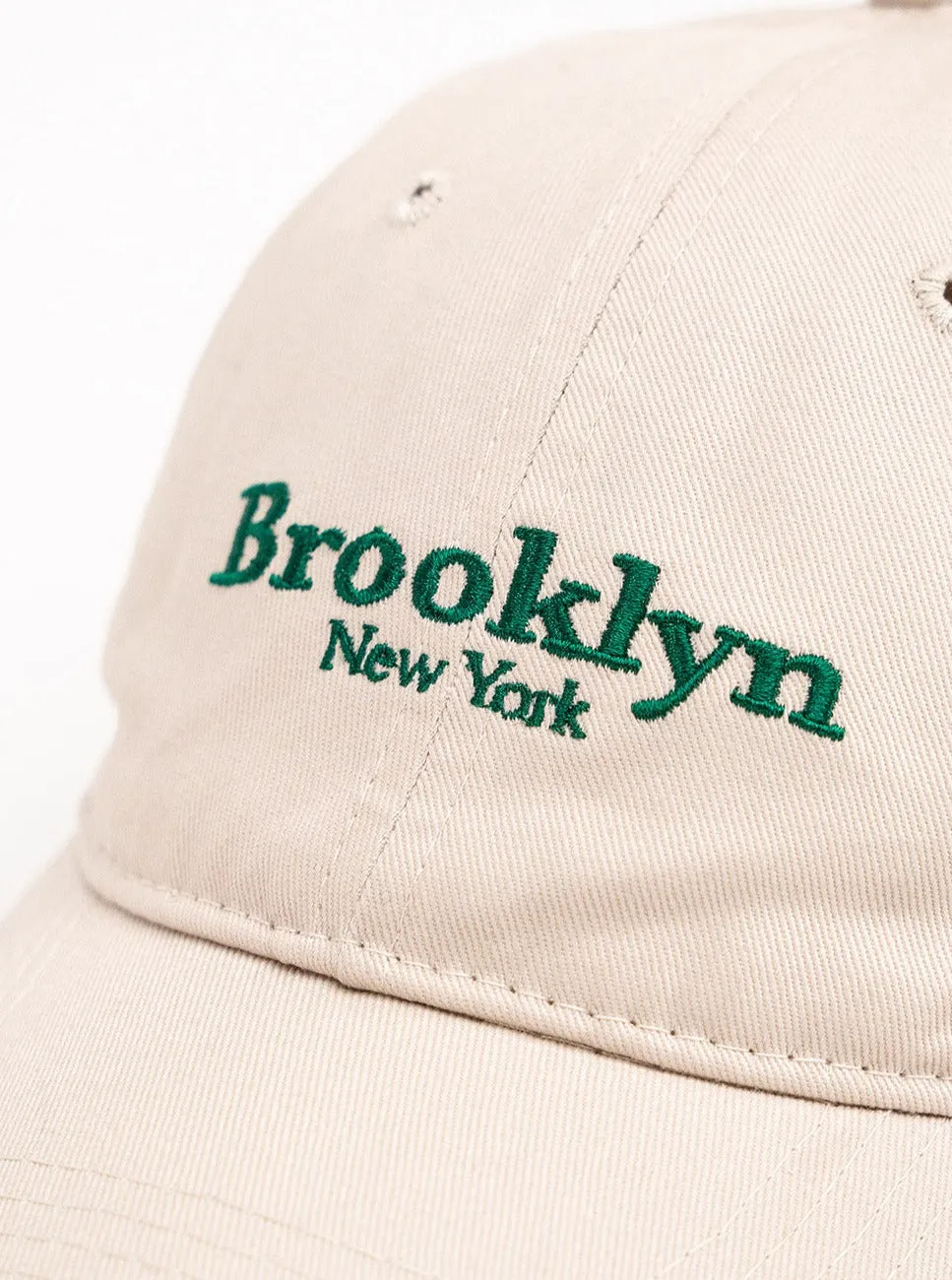 Brooklyn Baseball Cap in Beige