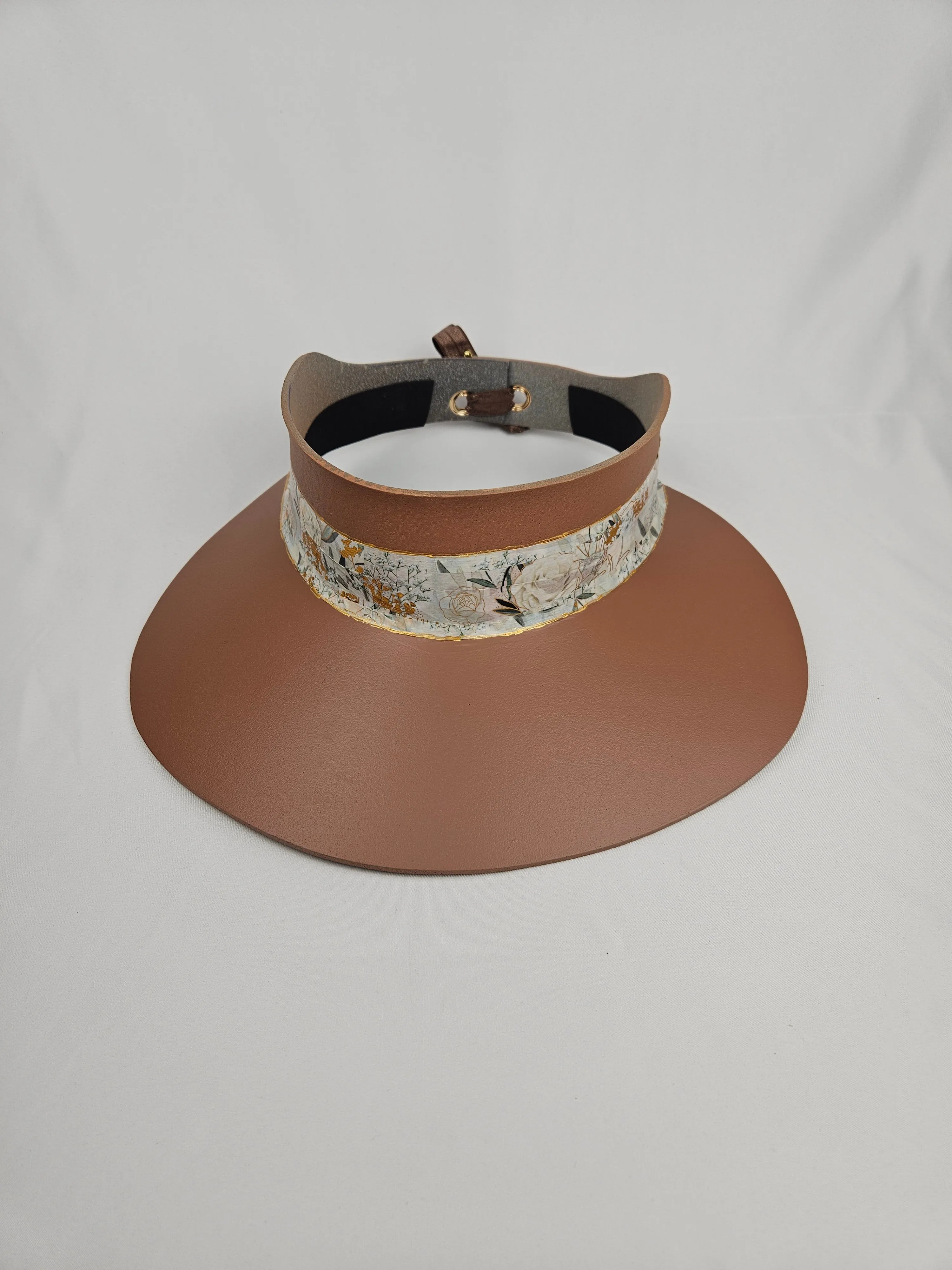 Brown "LadyEVA" Visor Hat with Stylish White and Gold Floral Band
