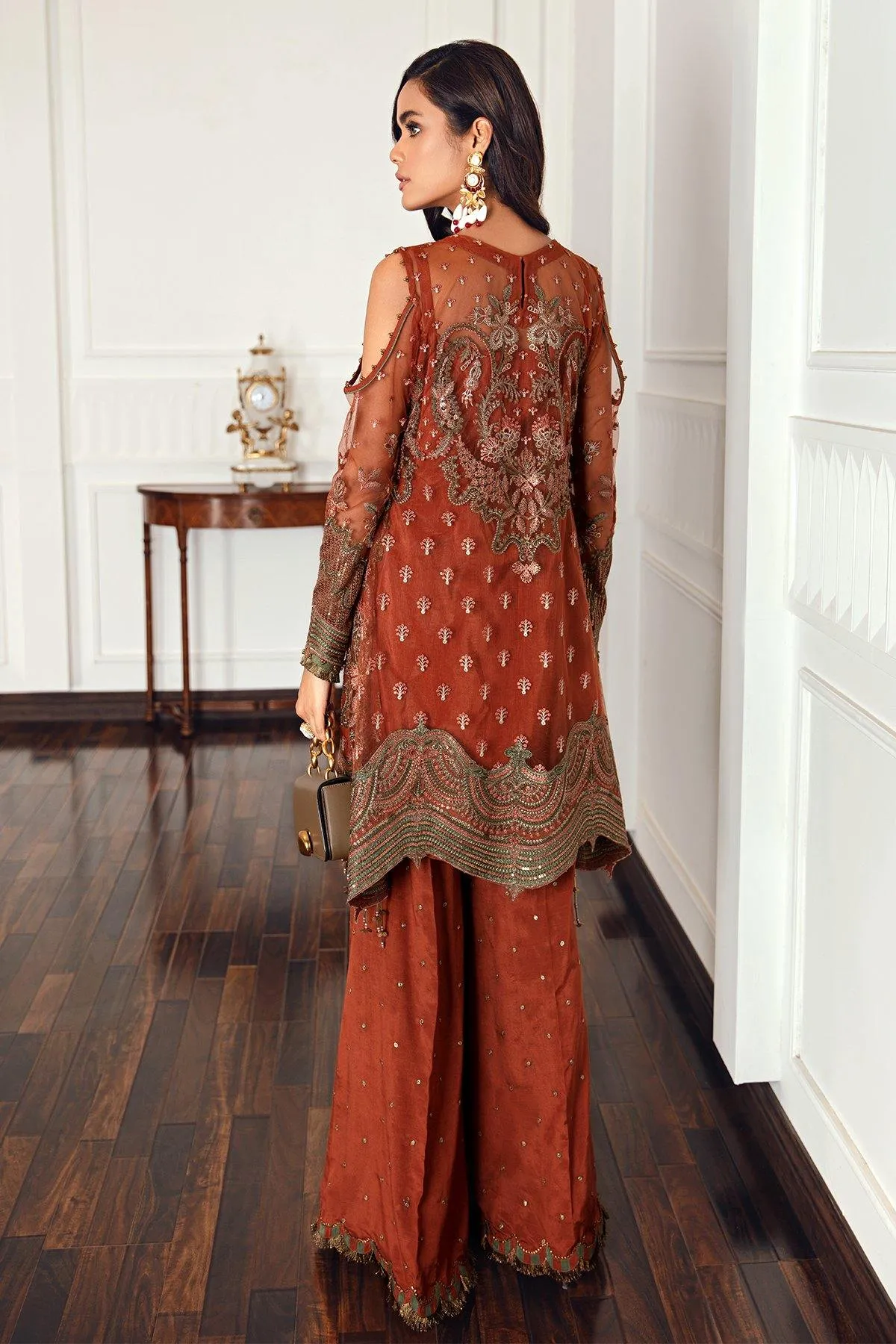EMBROIDERED NET UN-4019