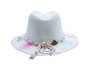Exclusive Corazón Happy Bebe Hat by Corazon Playero