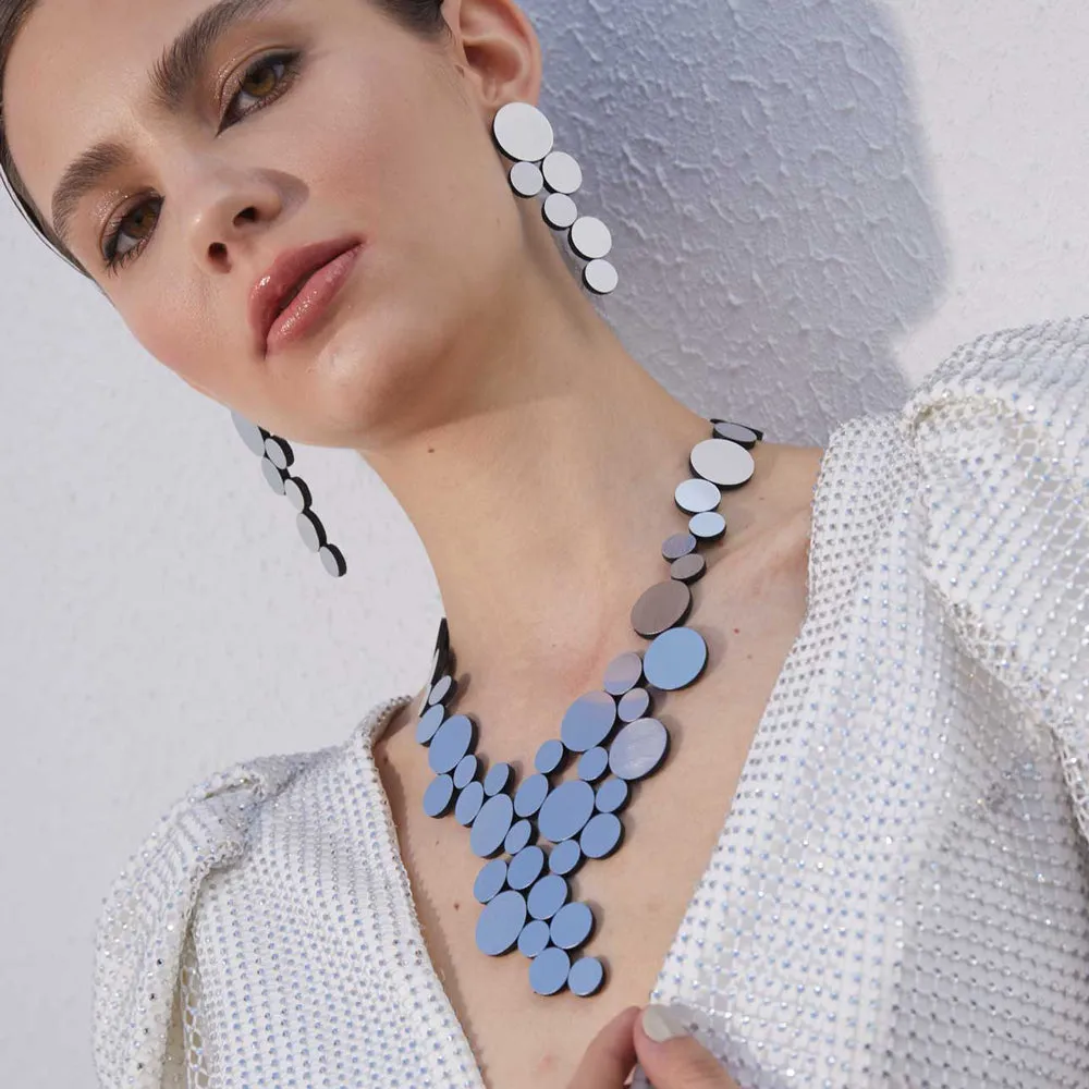 Iskin Sisters: Silver Abstraction Necklace
