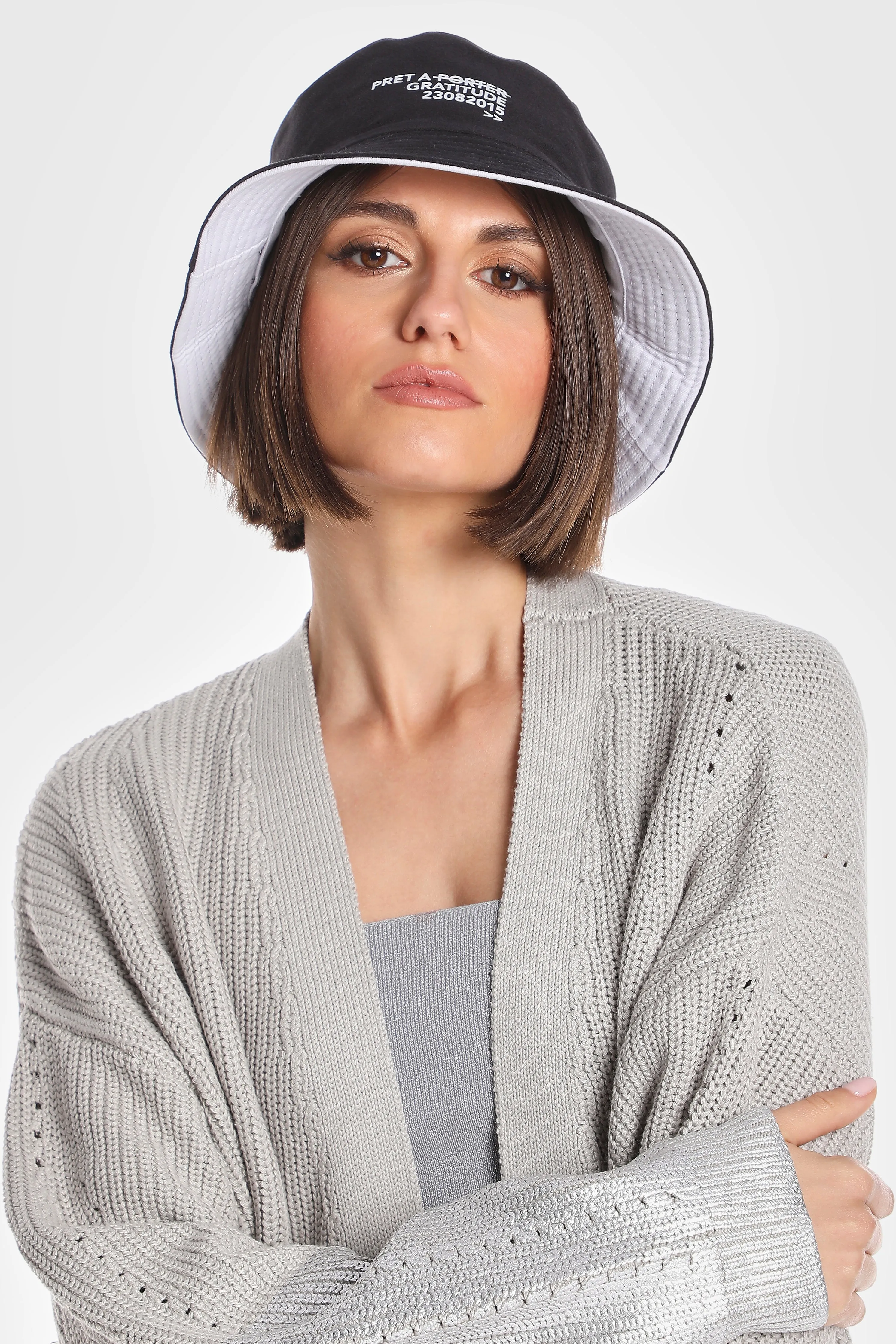 PRET A PORTER GRATITUDE REVERSIBLE BUCKET HAT