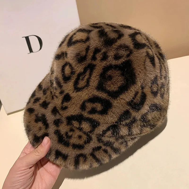 Retro Leopard Plush Baseball Cap