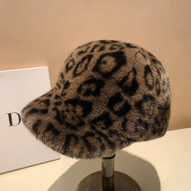 Retro Leopard Plush Baseball Cap